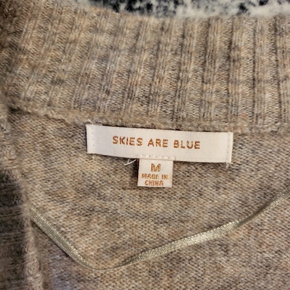 Skies Are Blue Striped Knit Cardigan - Picture 2 of 4